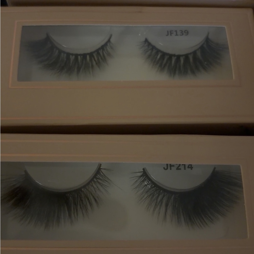 Eyelashes